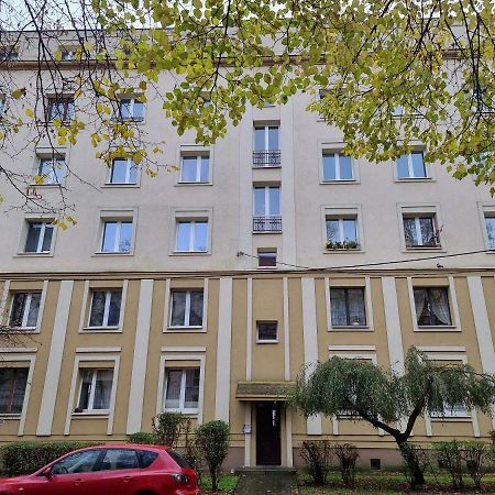 Jazz Apartament Czestochowa Centrum 2-Bedroom Exterior foto